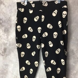 Torrid Skull Leggings Yoga Pants Size 3 Goth Leggings